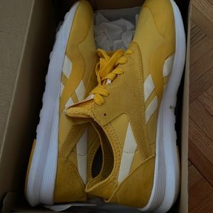 Reebok Yellow Size 10